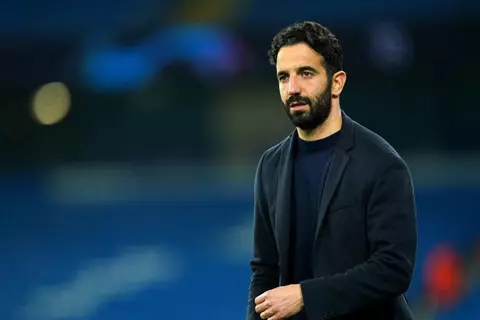 أزمة تلوح في الأفق.. القلق يحاصر مانشستر يونايتد حول فشل أموريم في الصعود لدوري الأبطال